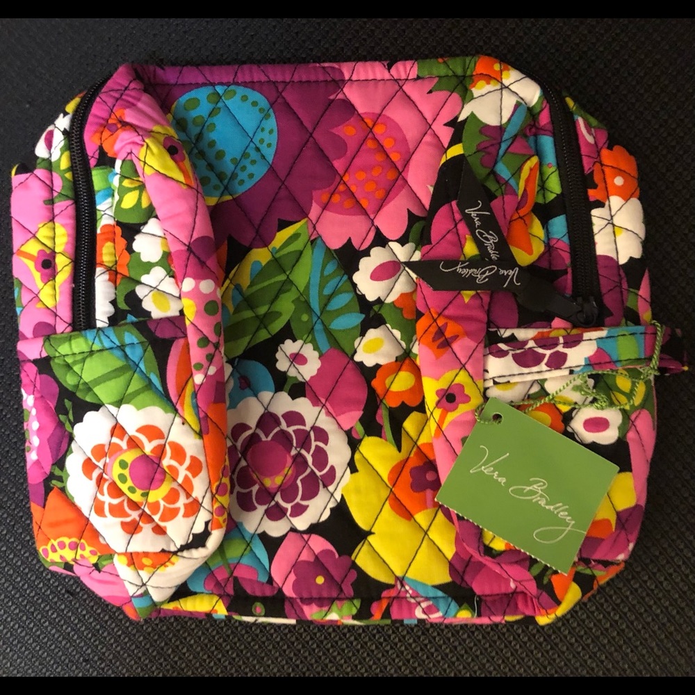 NWT Vera Bradley Large Cosmetic in VaVa Bloom! Large,lined makeup bag! Excellent